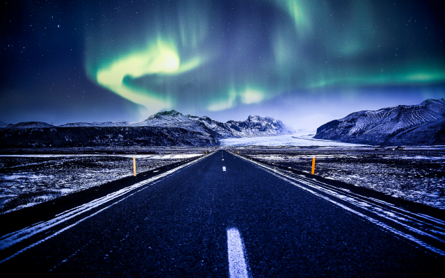 5616x3744 pix. Wallpaper vatnajokull national park, iceland, northen lights, road, snow, nature