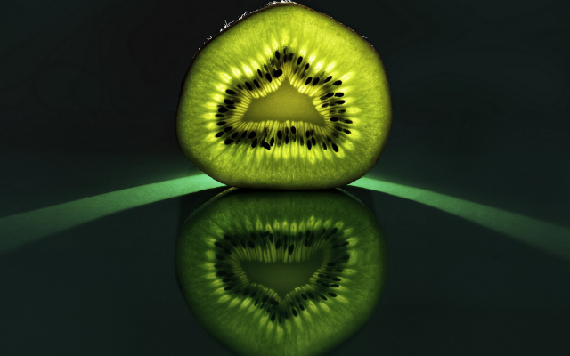 1920x1440 pix. Wallpaper kiwi, fruit, reflection, food