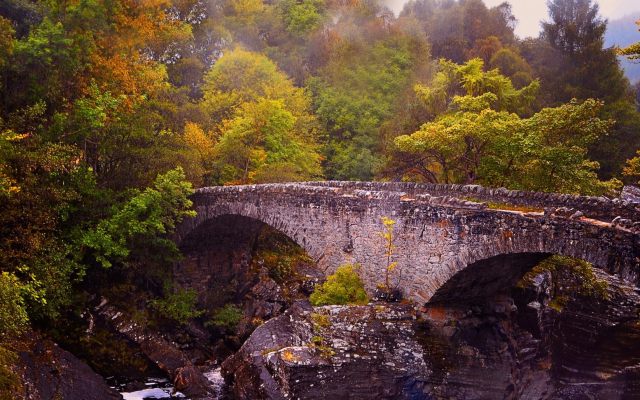 2048x1029 pix. Wallpaper scotland, nature, landscape, stone bridge, river, forest