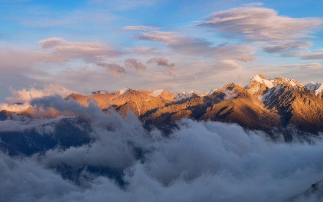 1920x1162 pix. Wallpaper mountains, snow, clouds, sky, ridges, nature