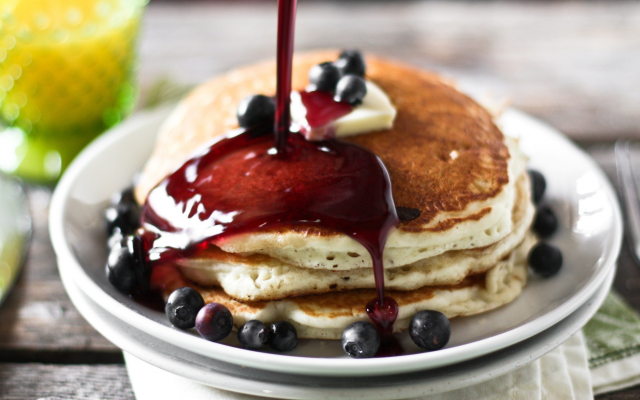 2583x1656 pix. Wallpaper pancakes, blueberry, jam