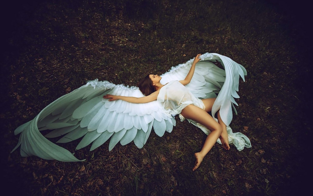 2000x1333 pix. Wallpaper angel, photo, creative, women, legs