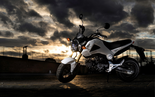 4096x2731 pix. Wallpaper honda msx125, motorcycle, honda, bike, dark clouds