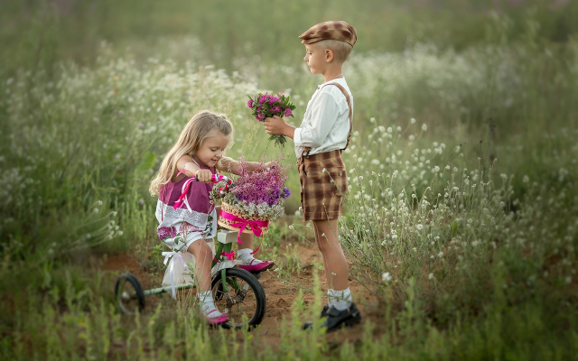 1920x1280 pix. Wallpaper children, boy, girl, couple, nature, summer, field, bicycle, flowers, bouquet