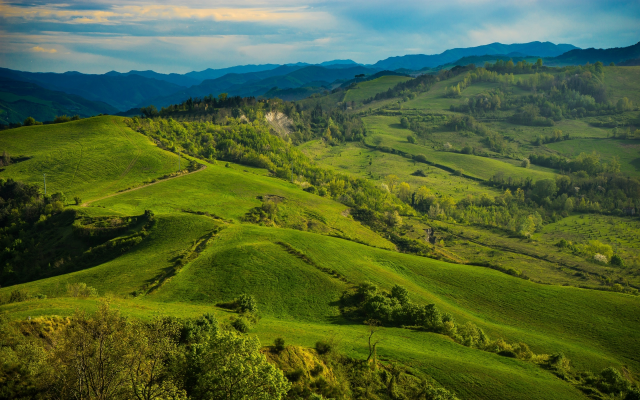 2880x1800 pix. Wallpaper italy, tuscany, hill, field, grass, nature