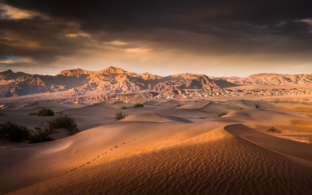 4800x2700 pix. Wallpaper nature, sand, desert, clouds