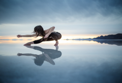 women, yoga, reflection, largest mirror on earth, salt flats, uyuni, bolivia wallpaper