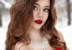 red lips, brunette, necklace, women, fashion wallpaper