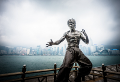 bruce lee, statue, hong kong, avenue of stars, fist of fury, fog, city wallpaper