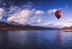 mountains, clouds, lake, hot air balloon, iceland, nature wallpaper