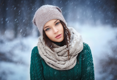angelina petrova, models, women, hat, snow, winter, sweater wallpaper