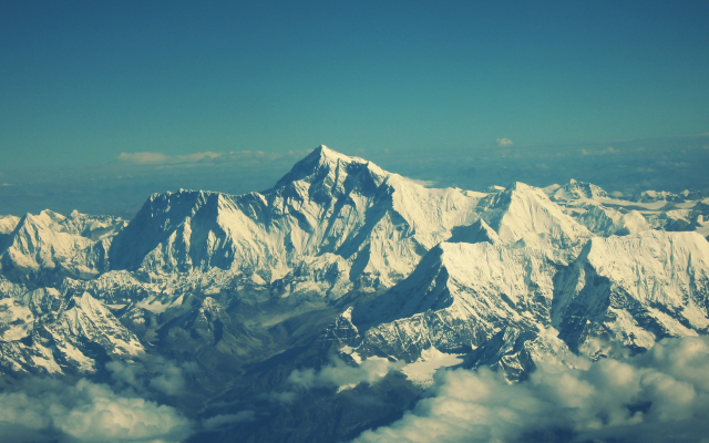 2560x1440 pix. Wallpaper Mount Everest, Chomolungma, Mahalangur, Himalayas, mountains, snow, winter, Tibet
