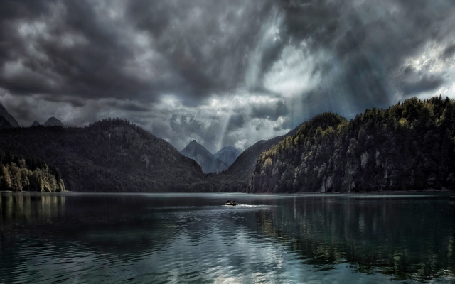 2500x1563 pix. Wallpaper nature, landscape, lake, forest, fall, clouds, sun rays, mountain, Germany, dark, water