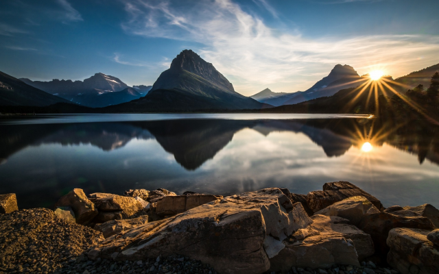 2100x1315 pix. Wallpaper nature, landscape, Glacier National Park, lake, reflection, sunset, mountain, sun rays, clouds, wate