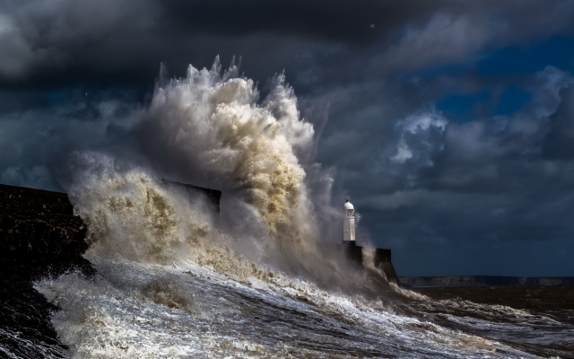 1999x1312 pix. Wallpaper lighthouse, storm, sea, ocean, nature, waves
