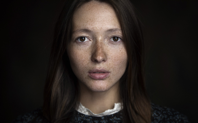 2048x1367 pix. Wallpaper women, portrait, model, freckles, face, brunette