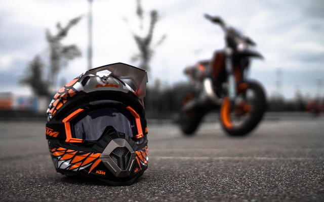 4271x2701 pix. Wallpaper KTM, helmet, bikes, motorbike