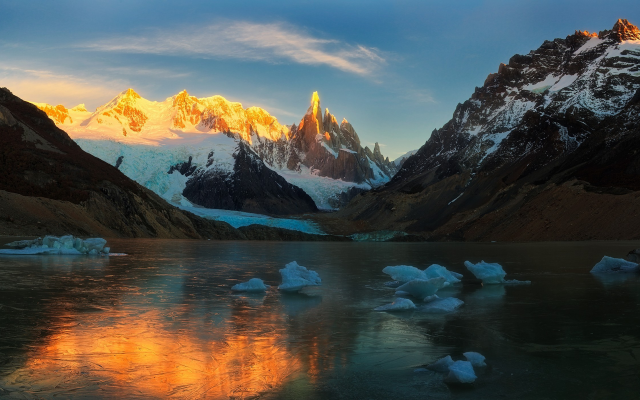 2500x1406 pix. Wallpaper lake, glacier, sunrise, mountains, snow, ice, nature, argentina