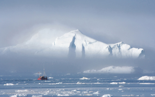 2560x1600 pix. Wallpaper sea, arctic, ship, winter, iceberg, greenland