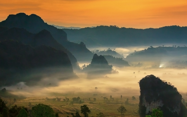 1920x1200 pix. Wallpaper Phu Lang Ka, Phu LangKa, Thailand, mist, sunrise, mountains, valleys, nature, landscapes, fields, tr