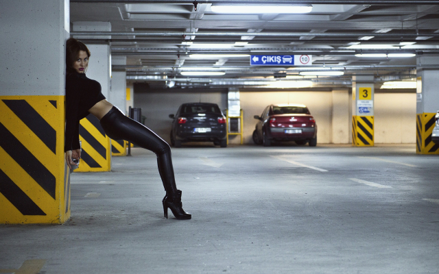 2048x1280 pix. Wallpaper women, model, Black clothes, high heels, parking lot
