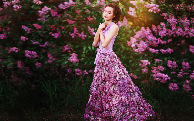 1920x1280 pix. Wallpaper lilac, lilac dress, women, model, flowers, dress