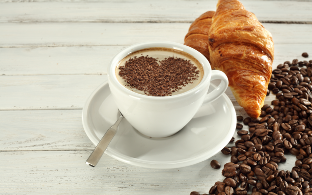 5616x3744 pix. Wallpaper coffee beans, cup, breakfast, croissant, coffe, food