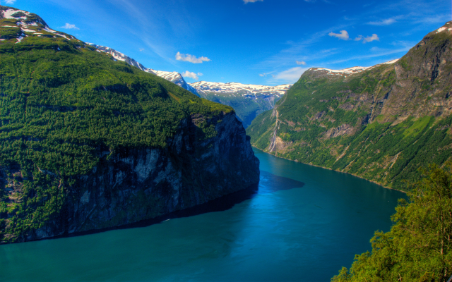 2880x1800 pix. Wallpaper geirangerfjord, norway, mountains, forest, fjord, nature