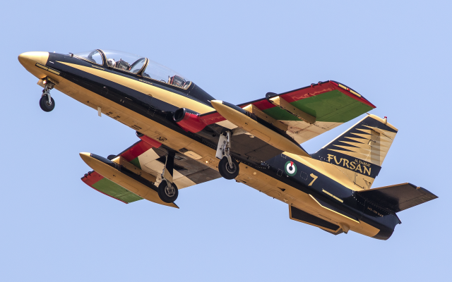 3920x2676 pix. Wallpaper aermacchi, mb-339, italian training aircraft, light attack aircraft, aviation