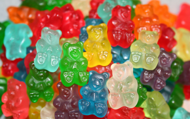 3456x2304 pix. Wallpaper colorful, sweets, gummy bears, depth of field, food, jelly