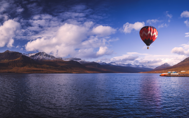 6000x3370 pix. Wallpaper mountains, clouds, lake, hot air balloon, iceland, nature