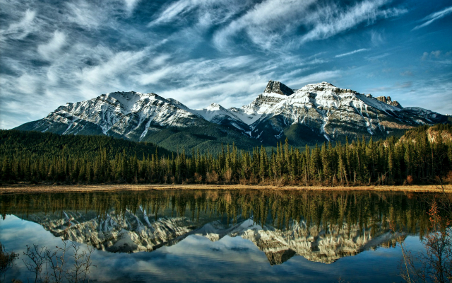 2560x1695 pix. Wallpaper alberta, canada, sky, reflection, lake, mountains, clouds, trees, forest
