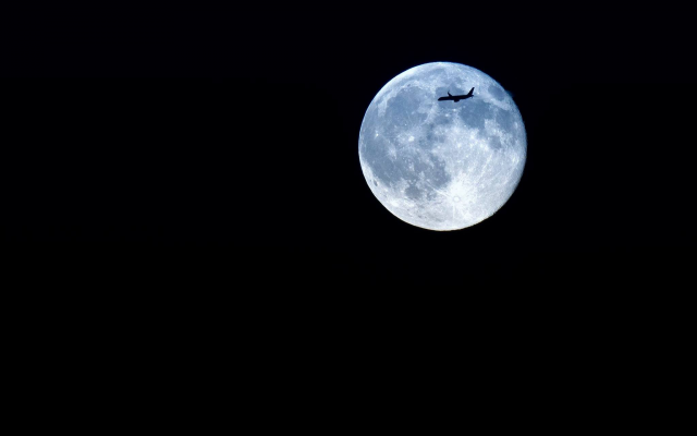 2048x1366 pix. Wallpaper moon, airplane, night, long exposure, blue moon