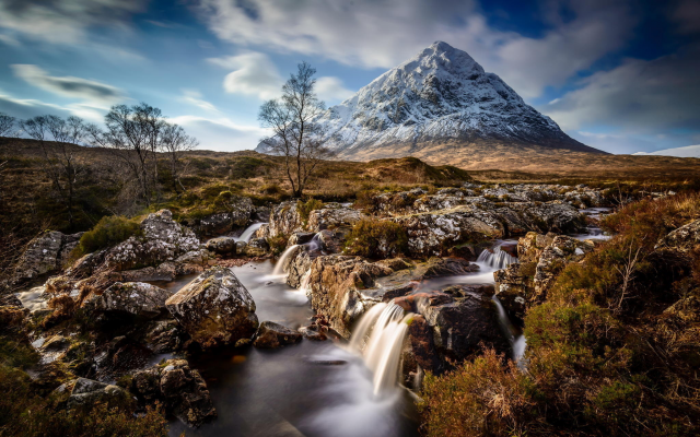 2048x1392 pix. Wallpaper scotland, highlands, mountains, grass, river, stones, nature