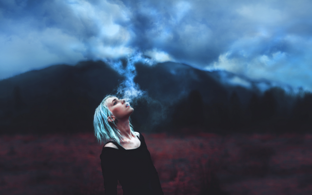 2048x1180 pix. Wallpaper kindra nikole, women, smoke, model, nature