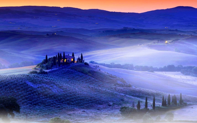 1920x1080 pix. Wallpaper fog, hills, house, pines, light, val dorcia, tuscany, italy