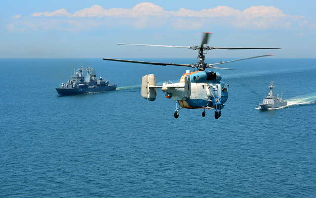 2048x1379 pix. Wallpaper helicopter, ships, sea, sikorsky s-70