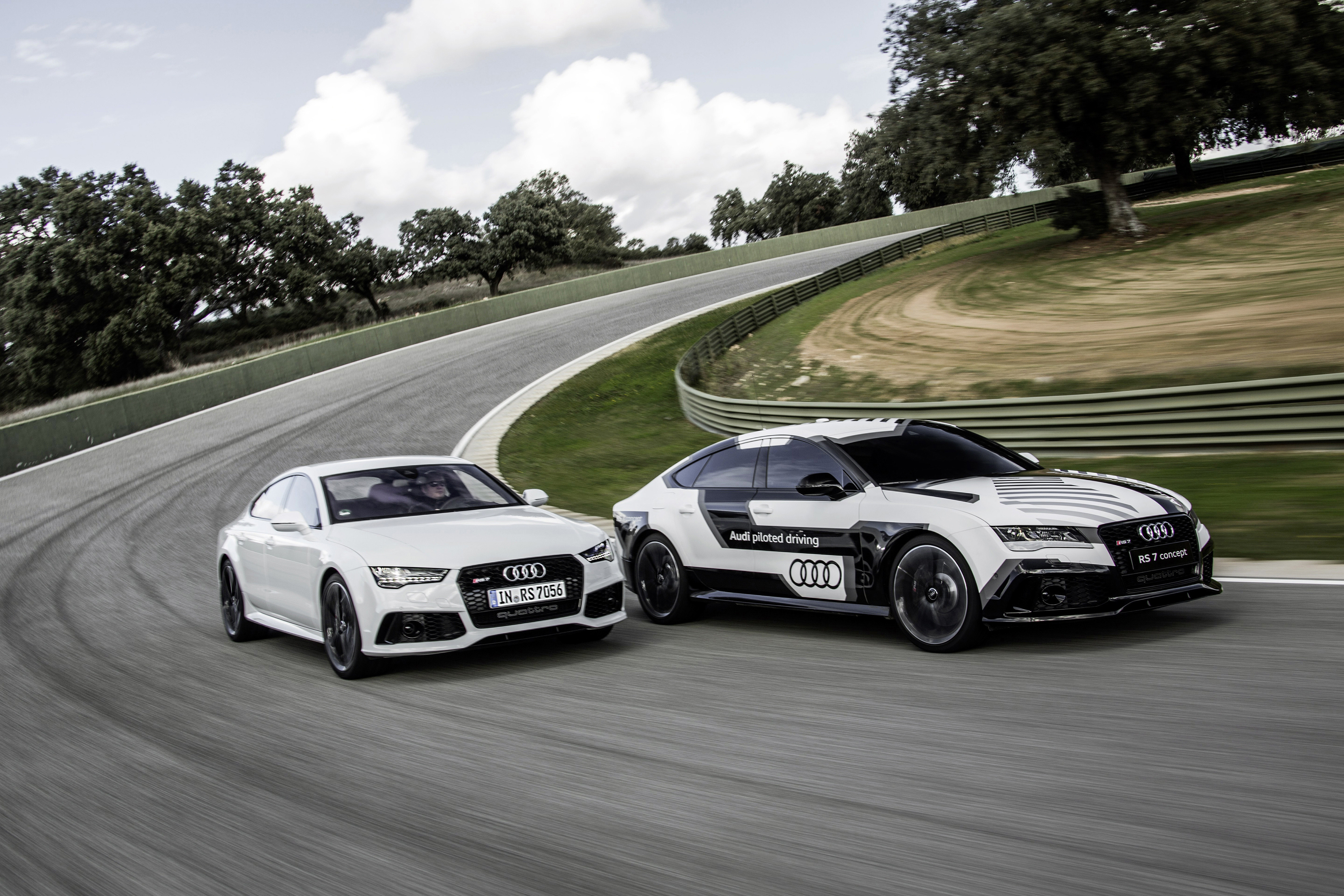 Включи гонки ауди. Audi rs7. Ауди спорткар rs7. Audi rs7 Concept. Спорткары Audi rs7.