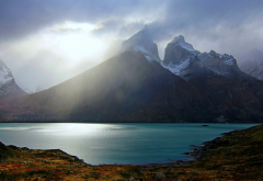 Chile, Torres del Paine, nature, mountains, lake, mist, turquoise water, snowy peaks wallpaper
