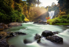 nature, forest, autumn, stones, river, waterfall, sun rays wallpaper